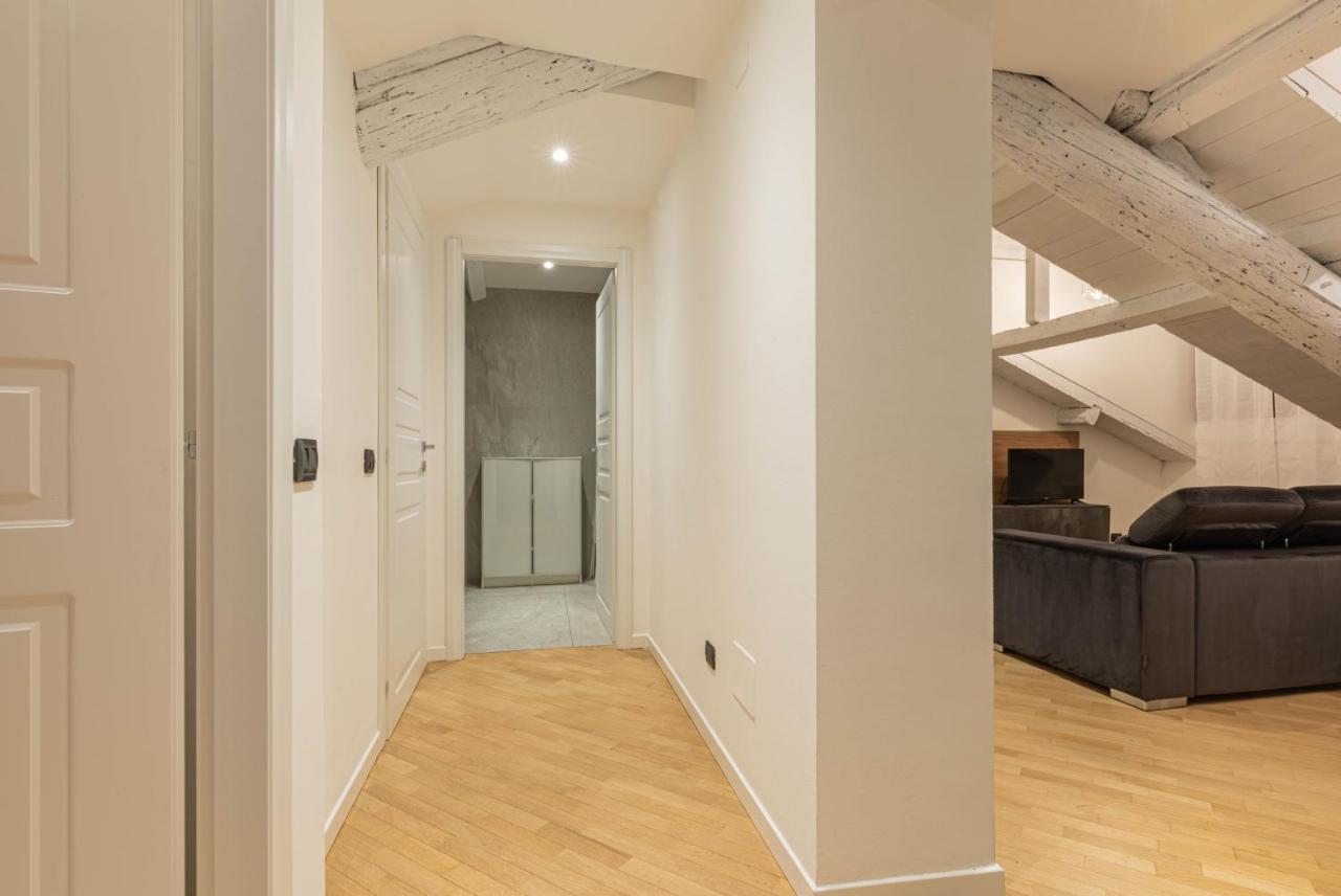 ミラノBrera Flat Near Duomoアパートメント エクステリア 写真
